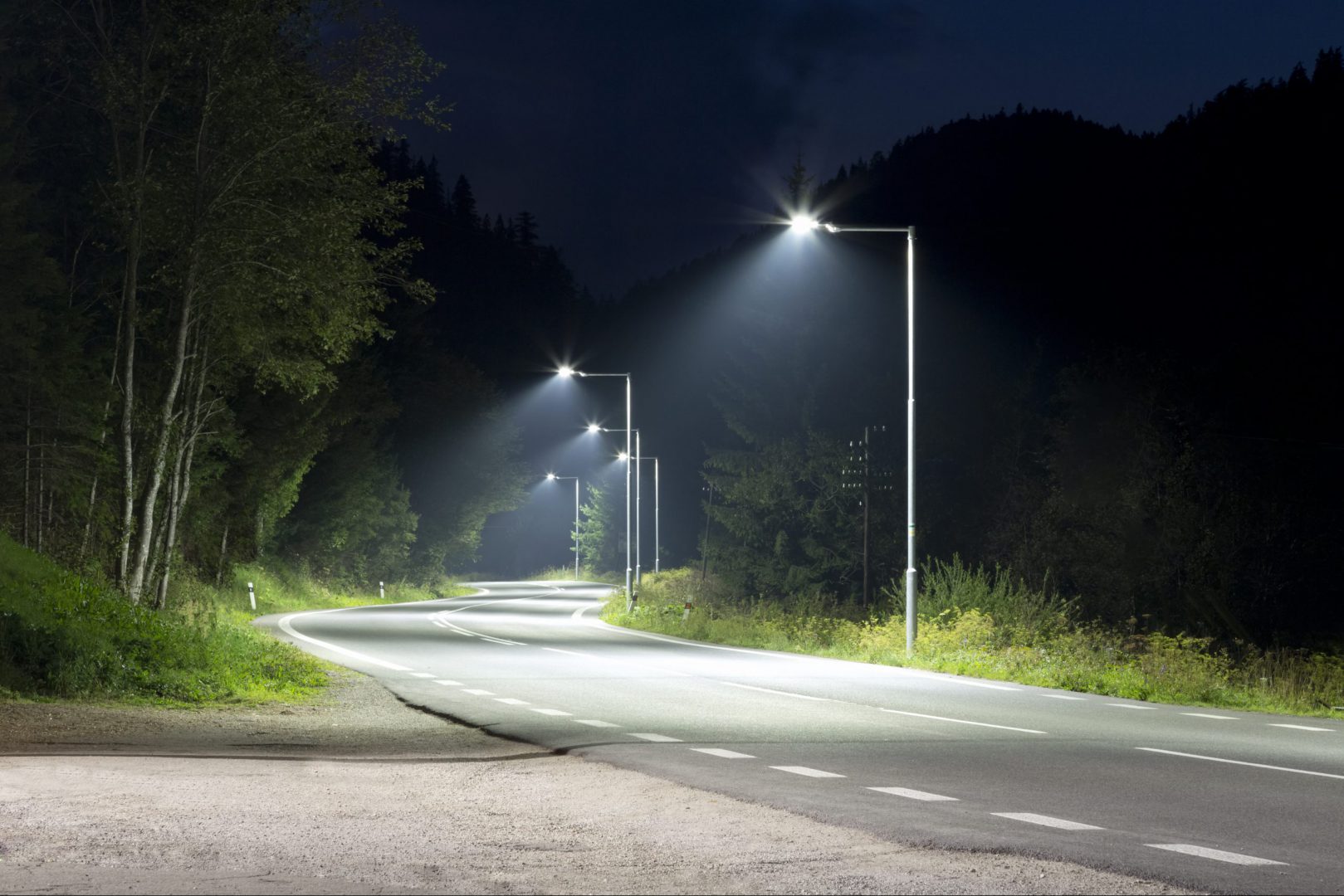 led straßenbeleuchtung überspannungsschutz