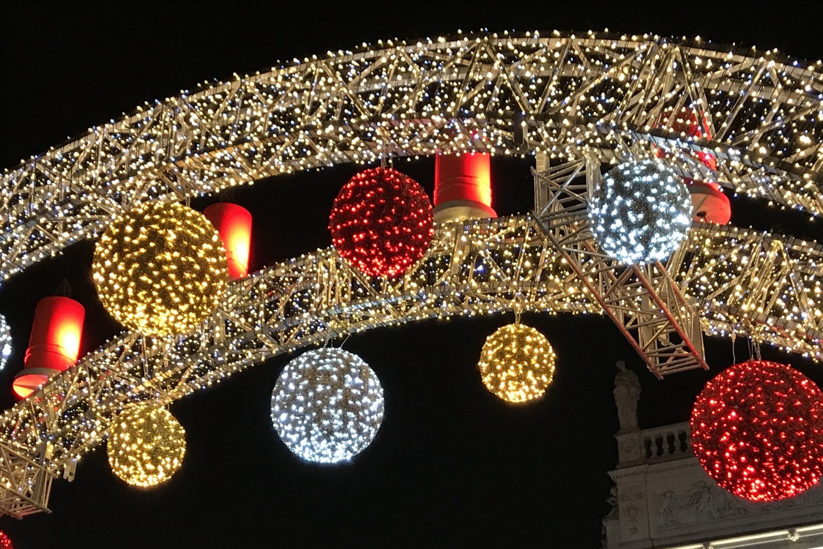 Wie stromraubend ist die Weihnachtszeit tatsächlich?