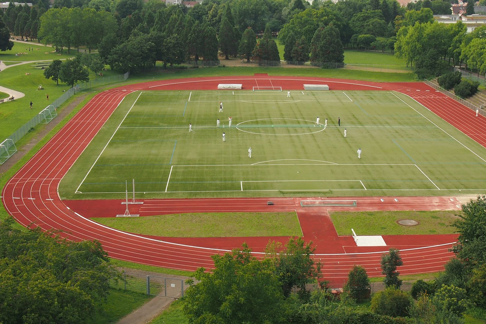 Sportanlage Überspannungsschutz